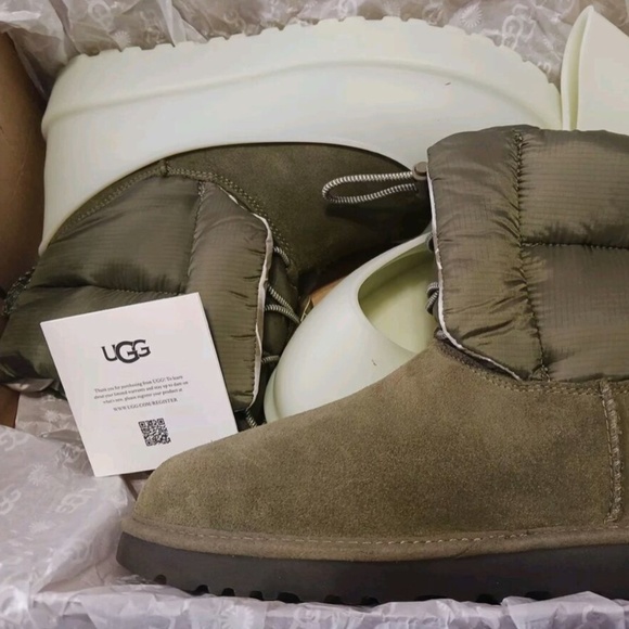 Womens UGG CLASSIC MAXI TOGGLE Green Sz 9